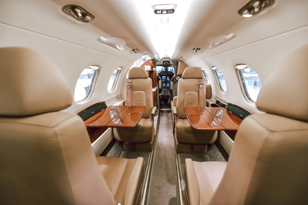 phenom 300 interior - private jets for sale